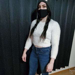 Soft Fuzzy White Cropped Sweater